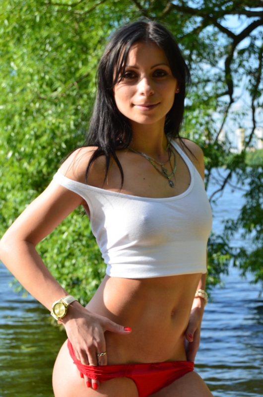 Анкета проститутки Милана - город Гуни, 22 года, №19637